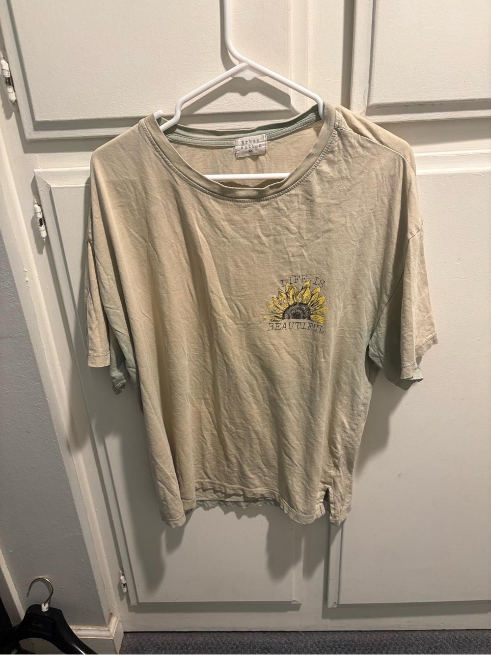 Life Is Beautiful Sunflower Short Sleeve Tee - Cream/Green